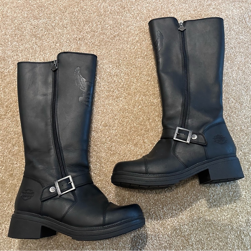 Women’s size 11 Harley-Davidson Black Riding Boots Embossed Eagle Design - Picture 3 of 7